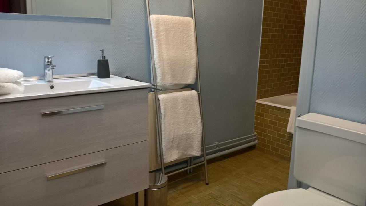 Appartement Le Louis Dort Au Calme エクモヴィル エクステリア 写真